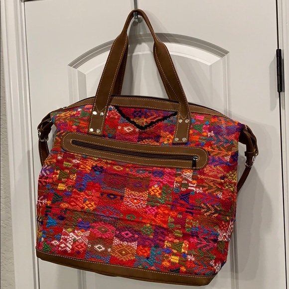 Handmade bag from Guatemala w/ bright colors - Picture 4 of 6